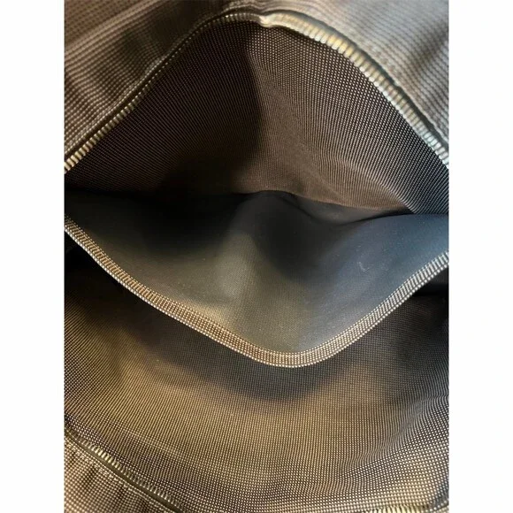 Hermès Grey Herline MM Tote Bag  Medium Zip Top With Snaps - Picture 7 of 12